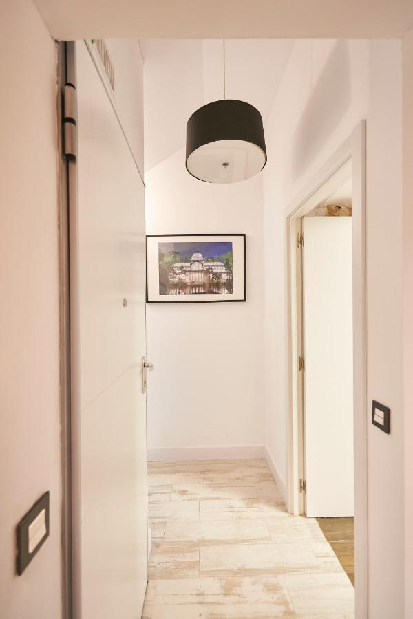 Plaza Chueca Apartment Madrid Bagian luar foto